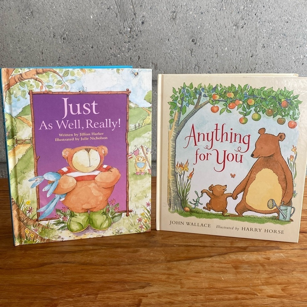 2 x hardcover “mama’s love” books